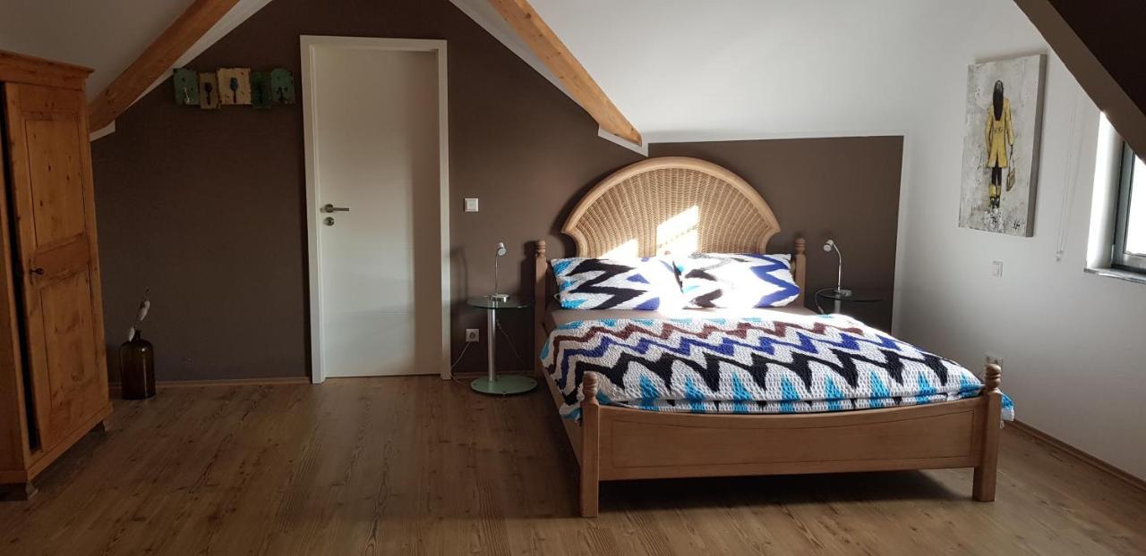 Ferienwohnung Weingut Schunck Leinsweiler Exterior foto