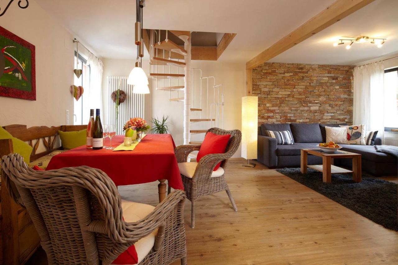 Ferienwohnung Weingut Schunck Leinsweiler Exterior foto